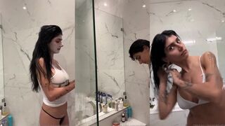 Mia Khalifa Post Shower Video Revealed